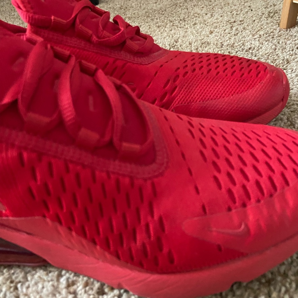 Nike Air Max 270
